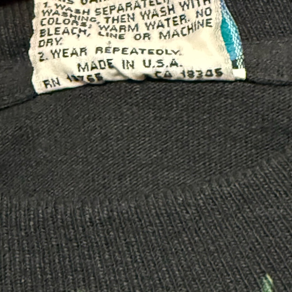 Rare Liquid Blue 1995 All Over Print Grizzly Bear John Connell Tee Size XXL. - Picture 11 of 11